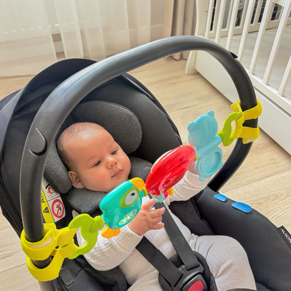 WOOPIE BABY Zawieszka Wózka Łóżeczka Sensoryczna Grająca Grzechotka Lusterko 6m+