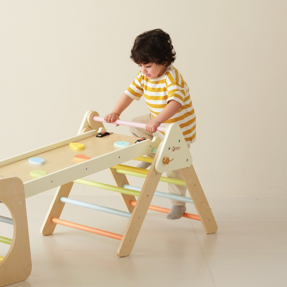 CLASSIC WORLD Drewniany Zestaw Wspinaczkowy Trójkąt Montessori 5w1 - Plac Zabaw Siłownia Indoor dla Dzieci