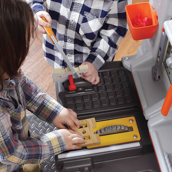 STEP2 Duży Warsztat dla Dzieci Kącik majsterkowicza Światlo + 45 Akcesoria