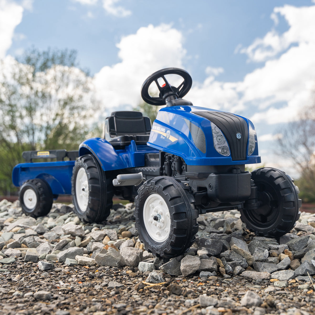 FALK Traktor na Pedały New Holland z Przyczepą i Otwieraną Maską 2-5 lat