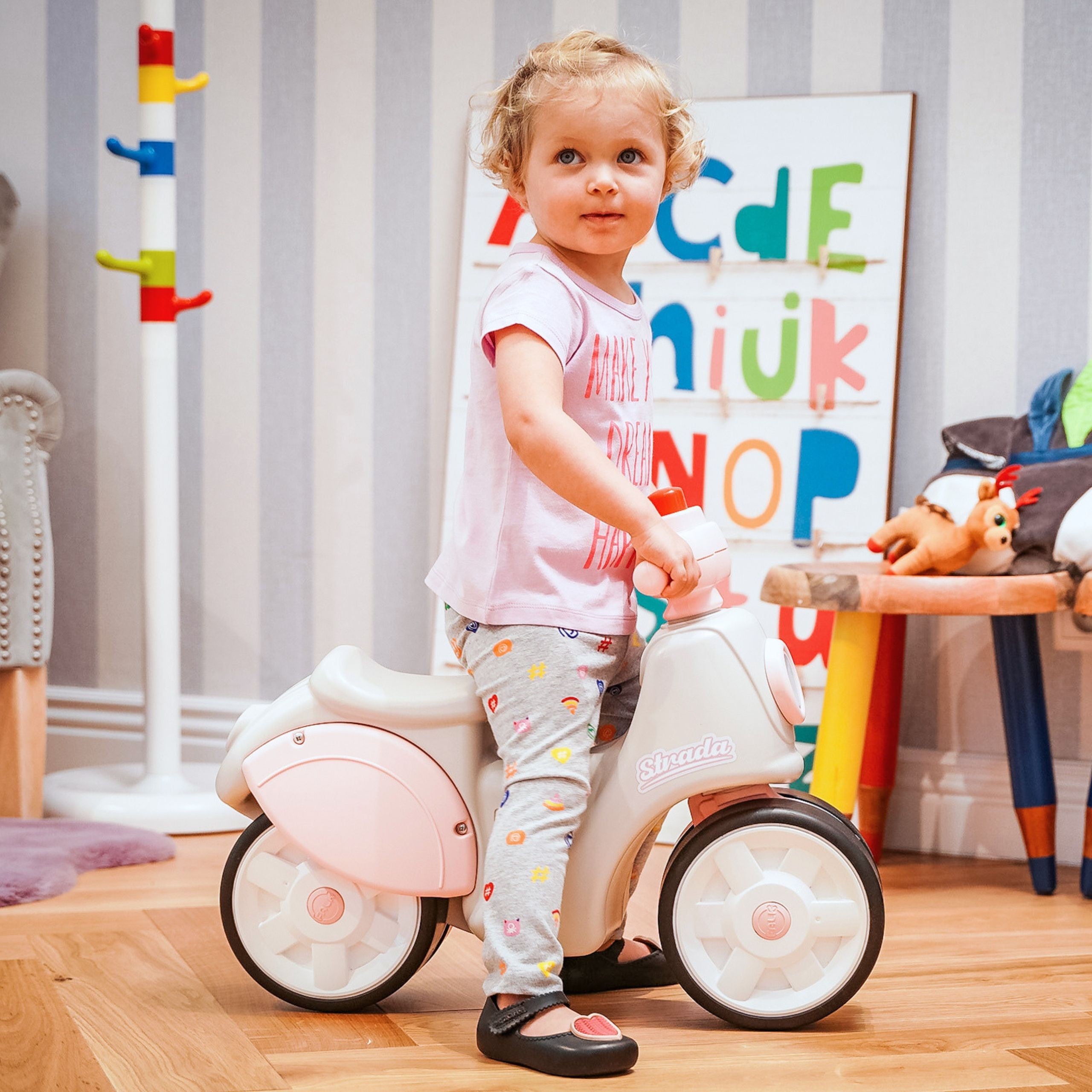 FALK  Jeździk Scooter Strada Retro Dla Dziewczynki Ciche Opony od 1 Roku