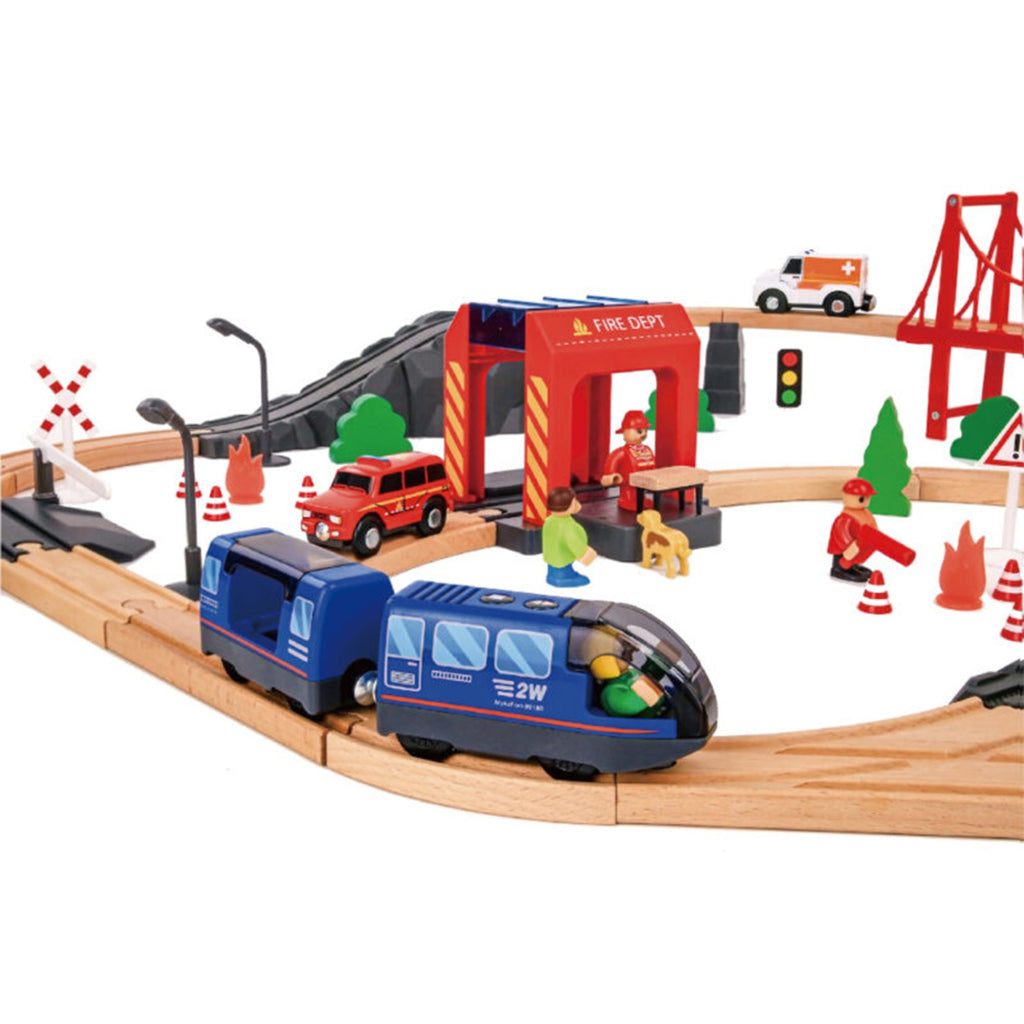 Tooky Toy Drewniana Kolejka Elektryczna Straż Pożarna Efekty Dźwiękowe 70 el. FSC