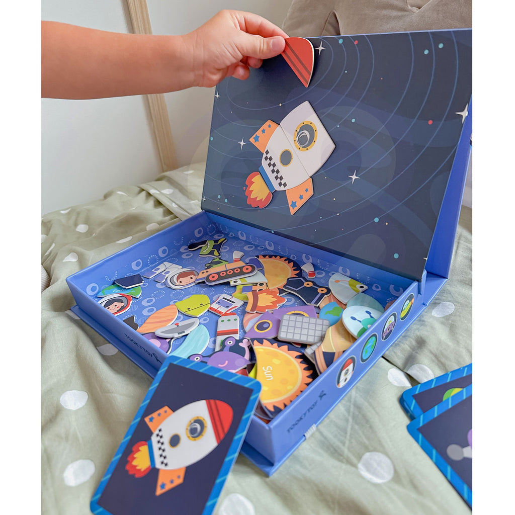 TOOKY TOY Układanka Magnetyczna Puzzle Montessori Pudełko Edukacyjne Kosmos 72 el.