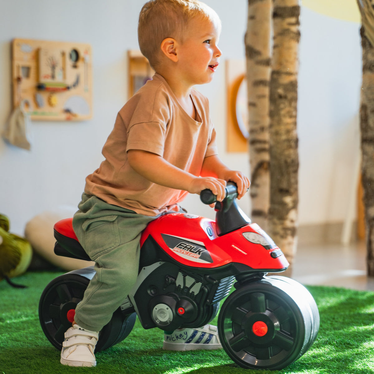 FALK Jeździk Motocykl Street Champion Czerwony 1-3 lat