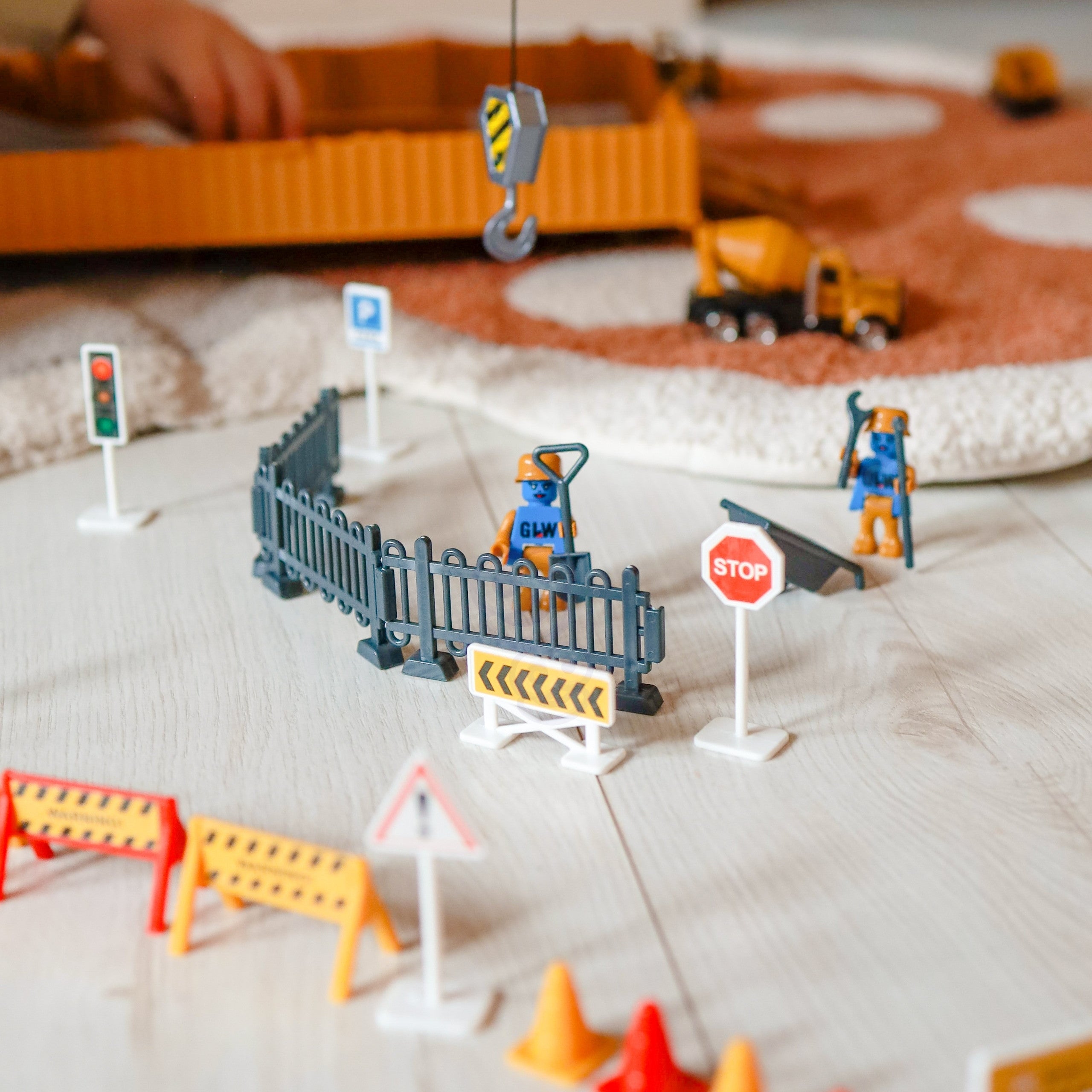WOOPIE  Samochód Ciężarowy 6w1 Zestaw Budowy Dźwig Resoraki Akcesoria