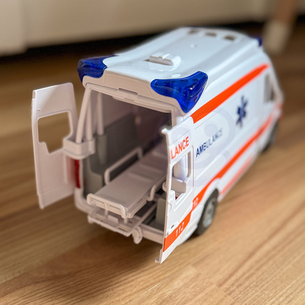 WOOPIE Pogotowie Karetka Ambulans Nosze w Zestawie + Sygnały Dźwiękowe I Świetlne