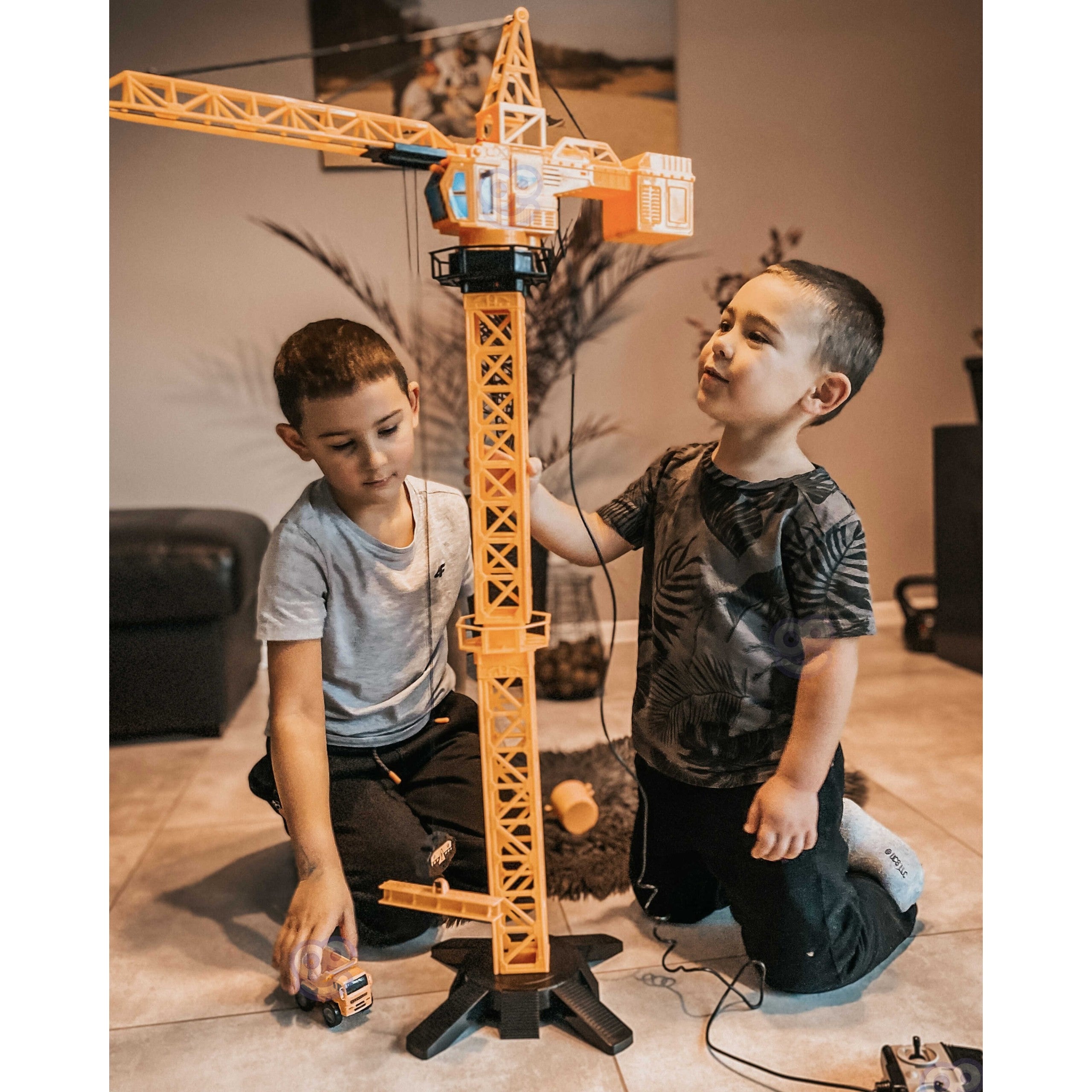 WOOPIE Dźwig Żuraw Zdalnie Sterowany 103 cm R/C Ciężarówka Koparka  + 4 Akc.