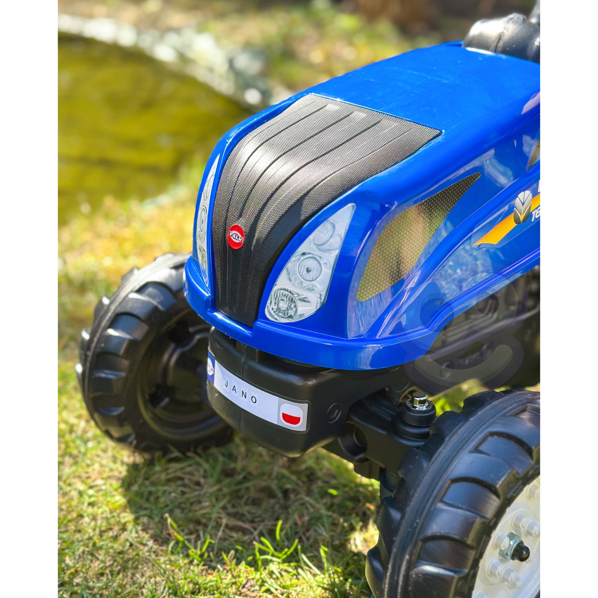 FALK Traktor na Pedały New Holland z Przyczepą i Otwieraną Maską 2-5 lat