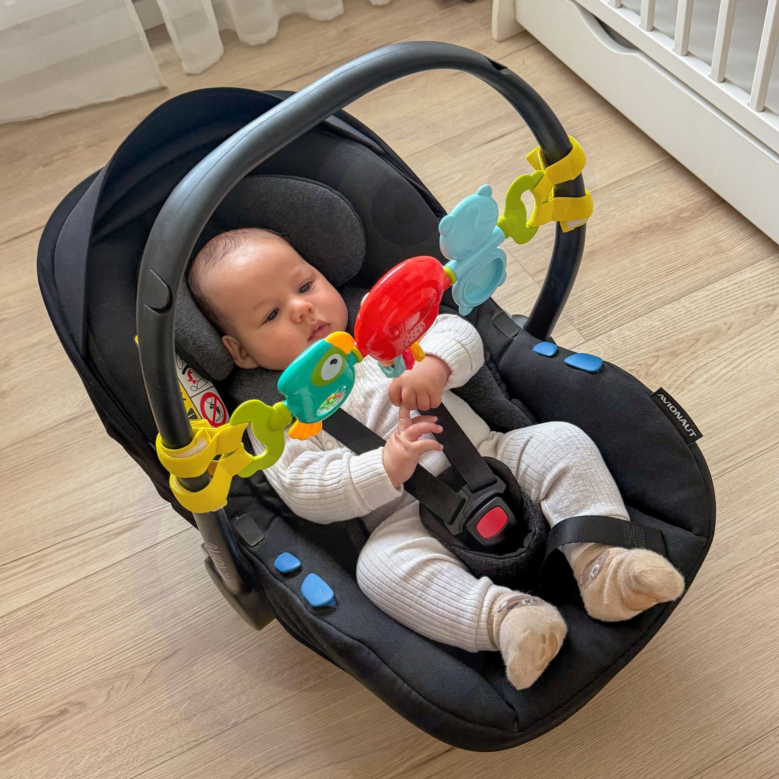 WOOPIE BABY Zawieszka Wózka Łóżeczka Sensoryczna Grająca Grzechotka Lusterko 6m+