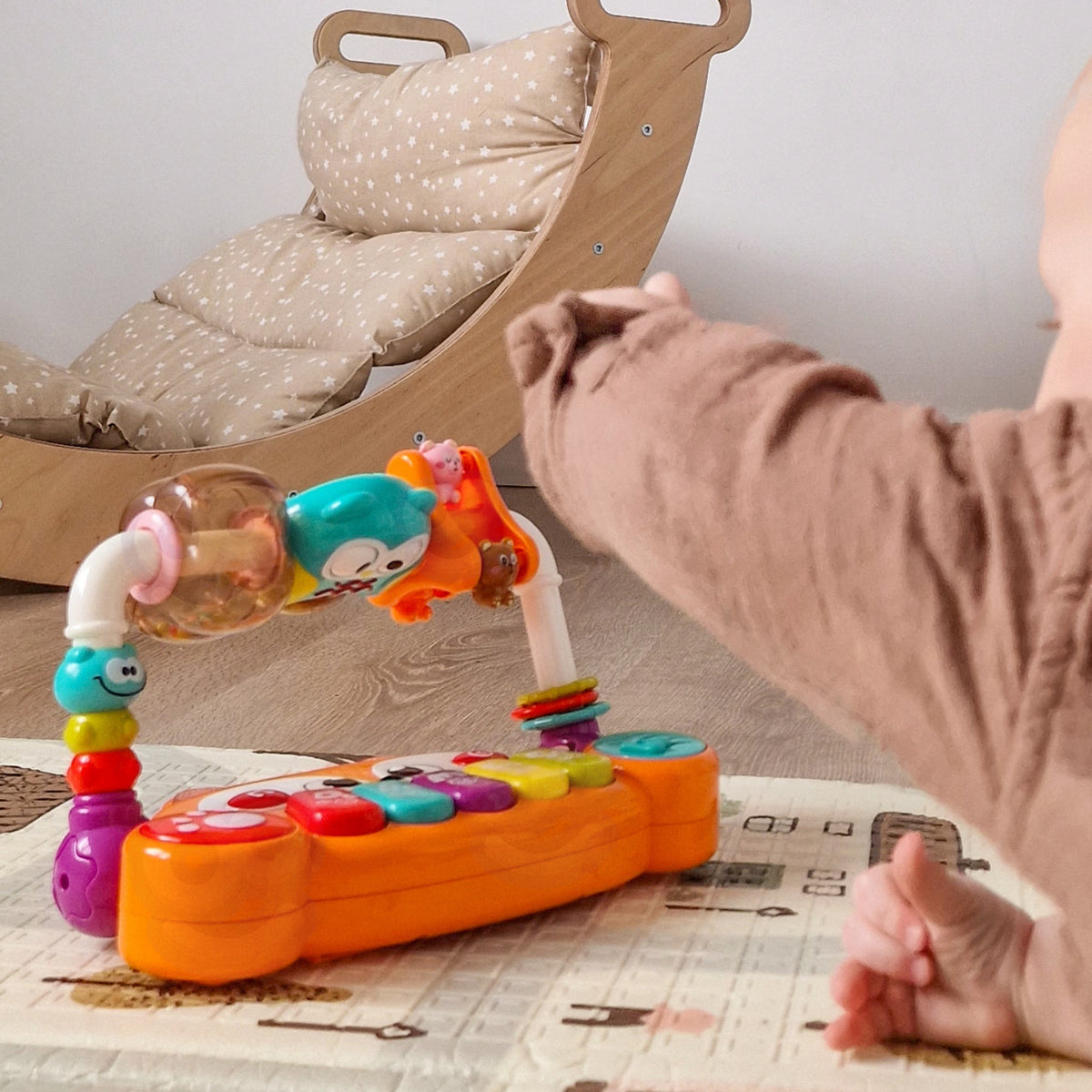 WOOPIE BABY Interaktywne Pianino Edukacyjne Sensoryczne Lisek LED Grzechotki