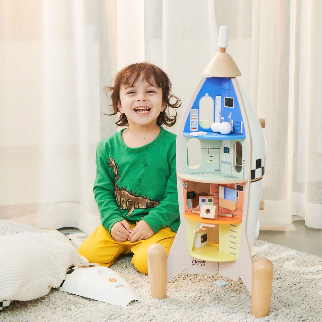 CLASSIC WORLD Drewniana Rakieta Domek dla Dzieci + Figurki 51el.